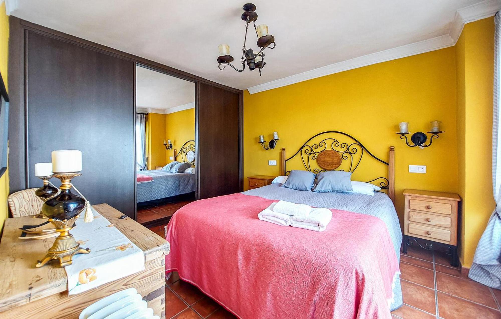 2 Bedroom Cozy Home In غراثاليما المظهر الخارجي الصورة